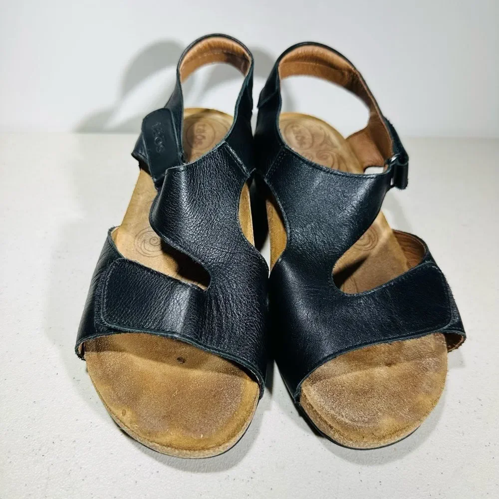 Taos Black Leather Women's Adjustable Sandals - Picture 3 of 8